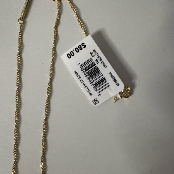 Kendra Scott Haley Bow Gold Short Pendant Necklace in blush mother-of-pearl - Picture 5 of 6